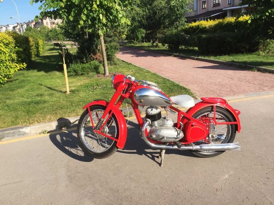 Jawa Perak 250. 1953